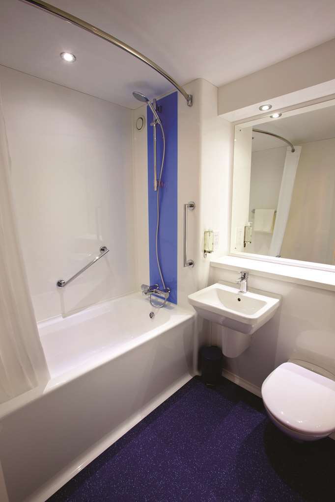 Travelodge Helensburgh Seafront Ruang foto